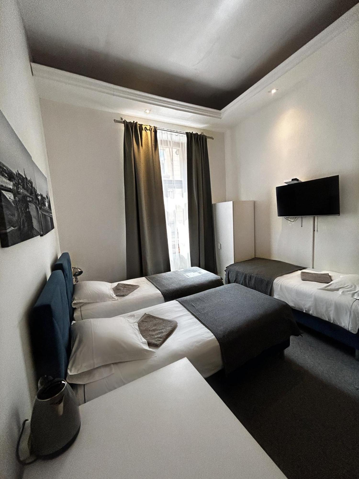 Harmony Aparthotel クラクフ エクステリア 写真