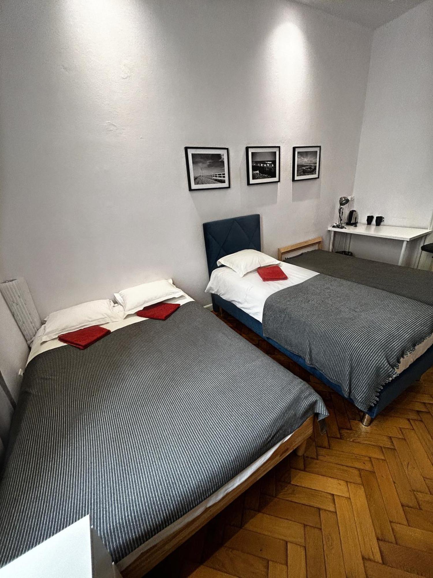 Harmony Aparthotel クラクフ エクステリア 写真
